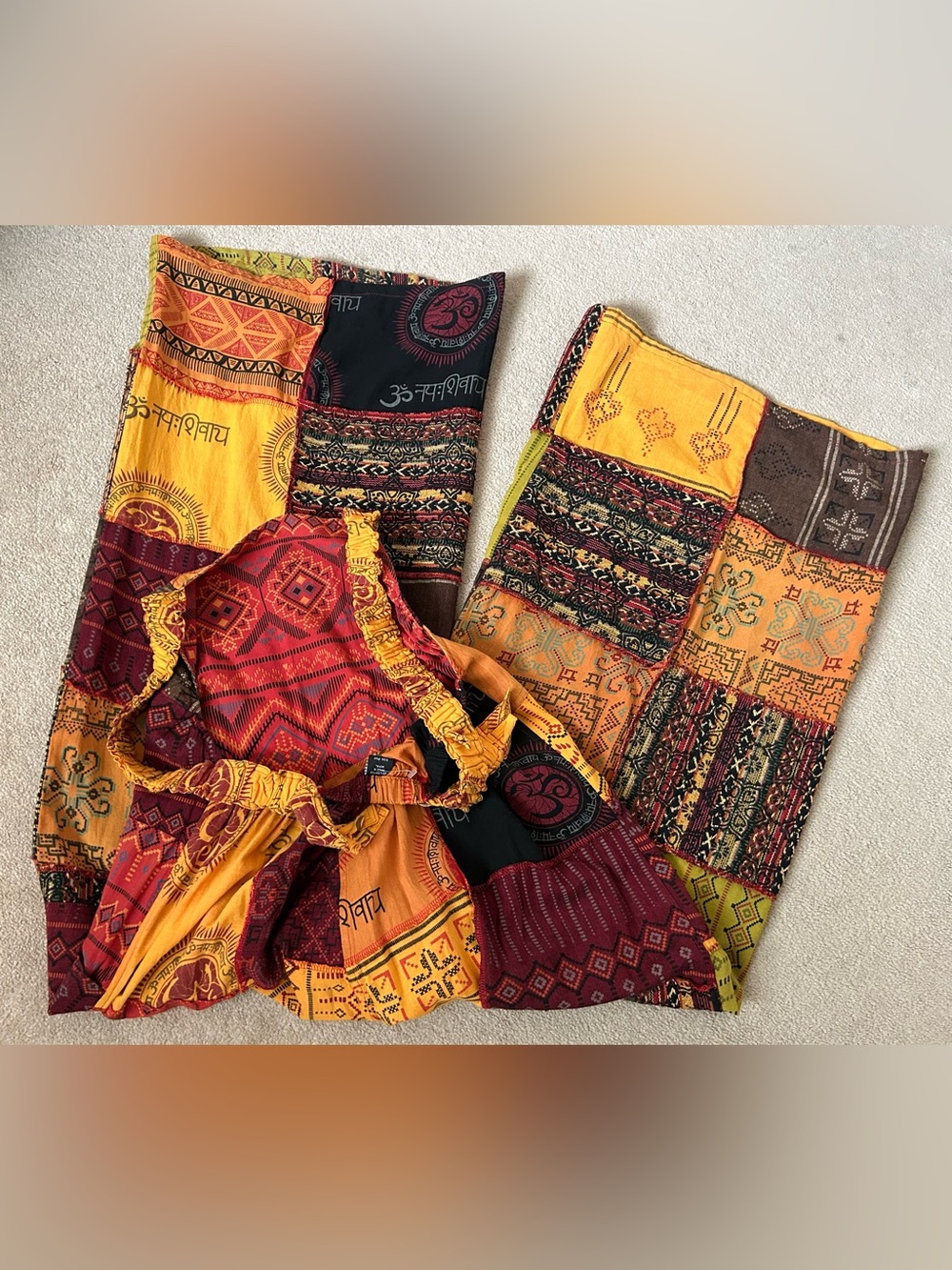 NWOT ✌️Hippie/Boho Overalls O/S (8-14)